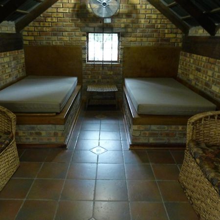Woodlands Stop Over And Lodge Francistown Dış mekan fotoğraf