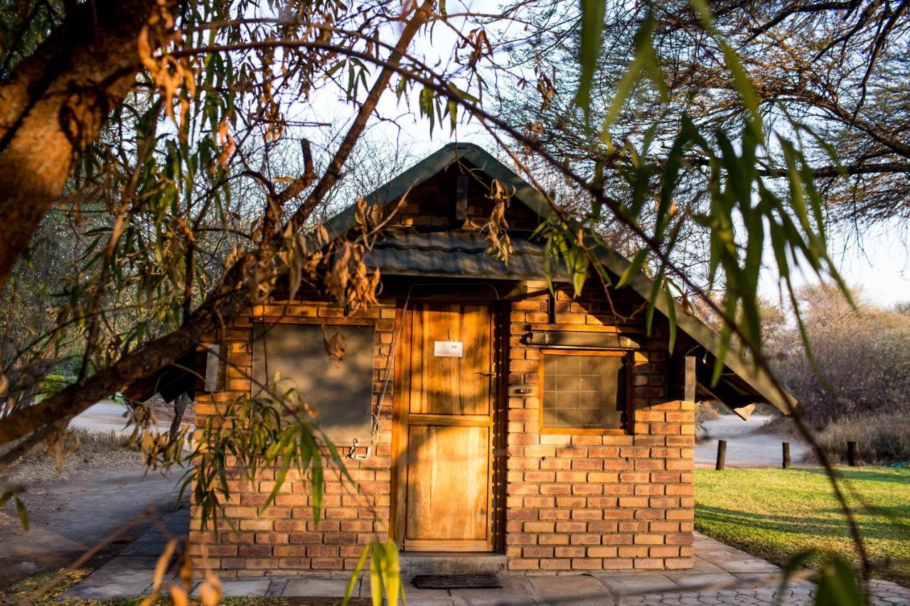Woodlands Stop Over And Lodge Francistown Dış mekan fotoğraf