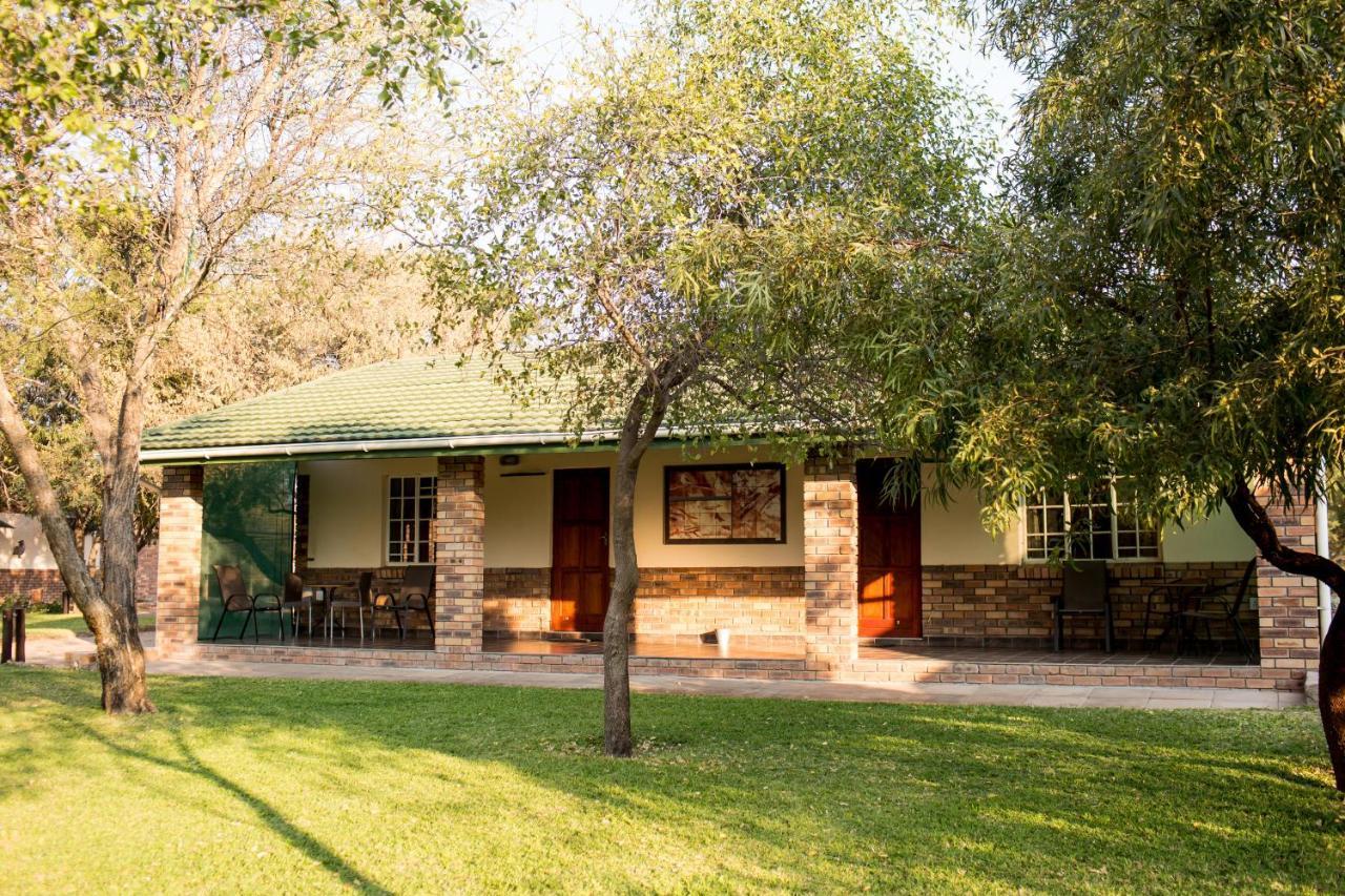 Woodlands Stop Over And Lodge Francistown Dış mekan fotoğraf